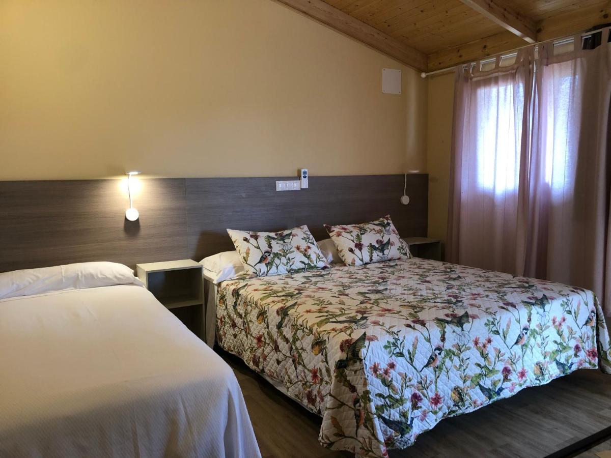 Hostal La Posada De Mari ลากาเบรรา ภายนอก รูปภาพ